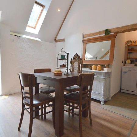 Cozy Apartment In Immerath With Fishing Near المظهر الخارجي الصورة